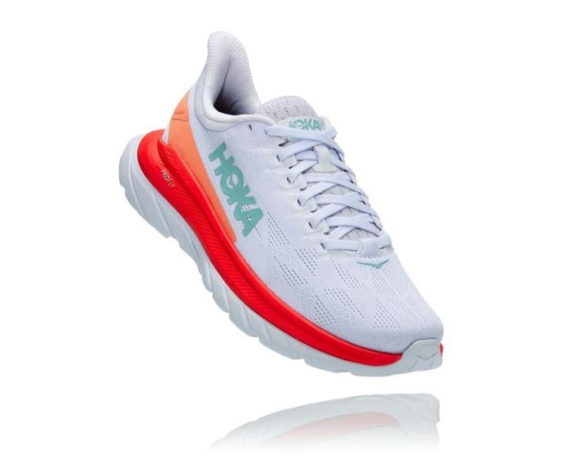 Hoka Mach 4 pour femme, blanche / Fiesta